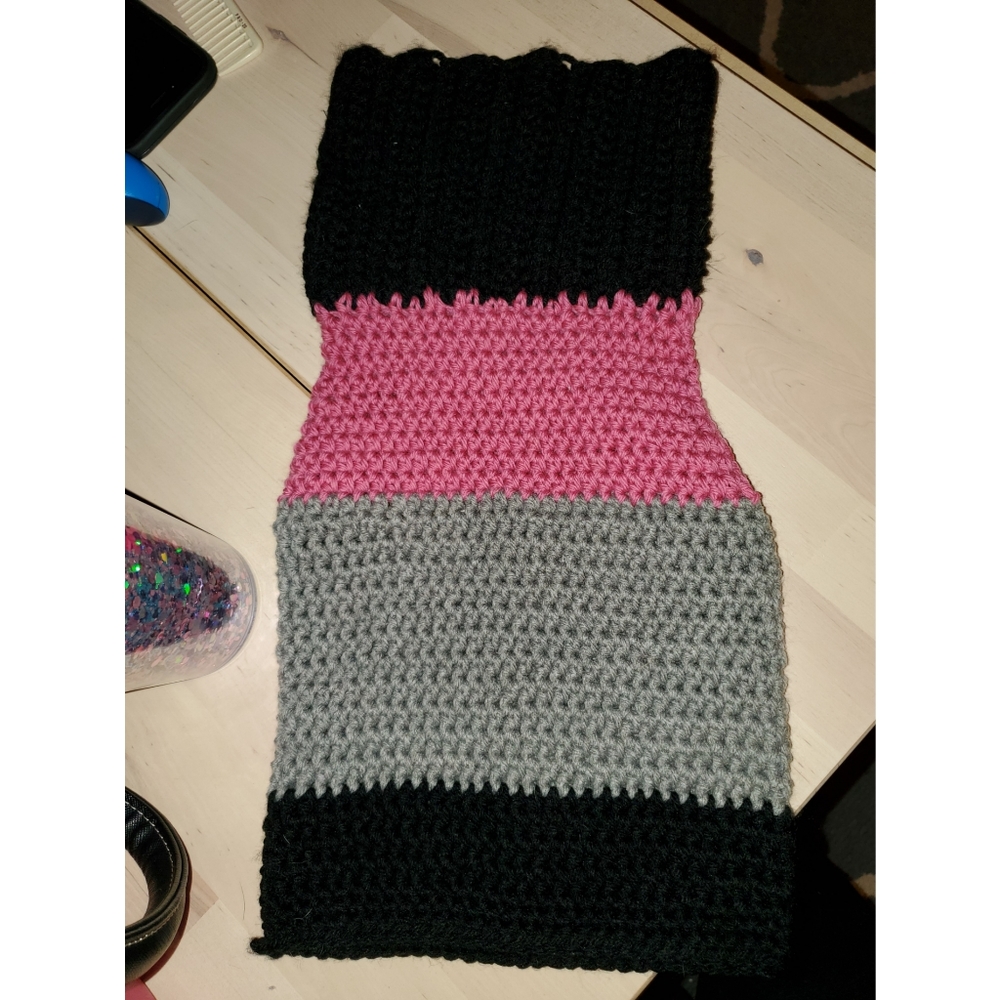 Crocheted dog sweater S/M